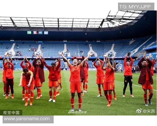 墨西哥足球球星崛起之路：从少年梦想到世界赛场的辉煌成就